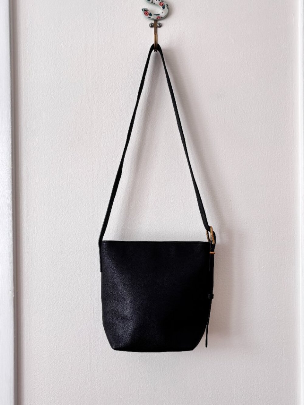 Quince Italian Leather Bucket Crossbody in Black - Picture 3 of 10